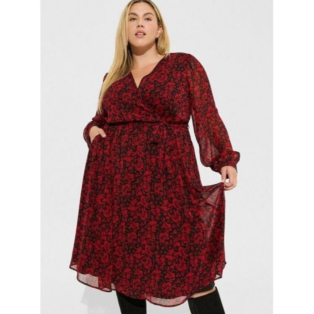 Torrid Midi Chiffon Dress 4X Surplice V-Neck Balloon Sleeve Black Crinkle Flowy - Picture 2 of 8